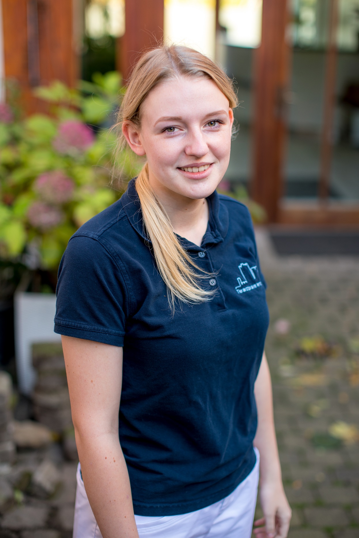 Auszubildende Lea-Christin Hofmann Auszubildende Lea-Christin Hofmann