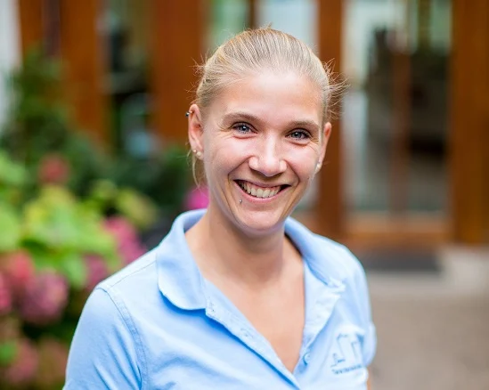 Tierärztin Carolin Zimolong